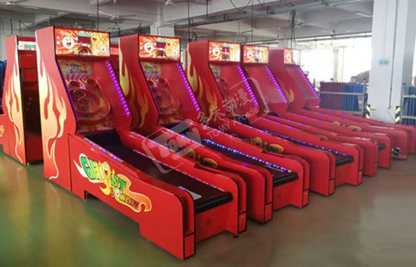 Skee ball game arcade group Display-Tomy Arcade
