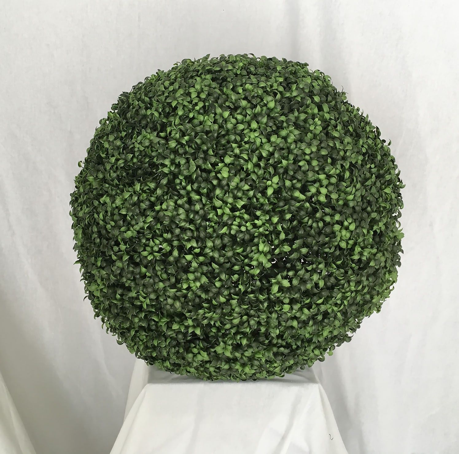 21 inch Artificial PVC Tea Leaf Topiary Ball for Home or Office  