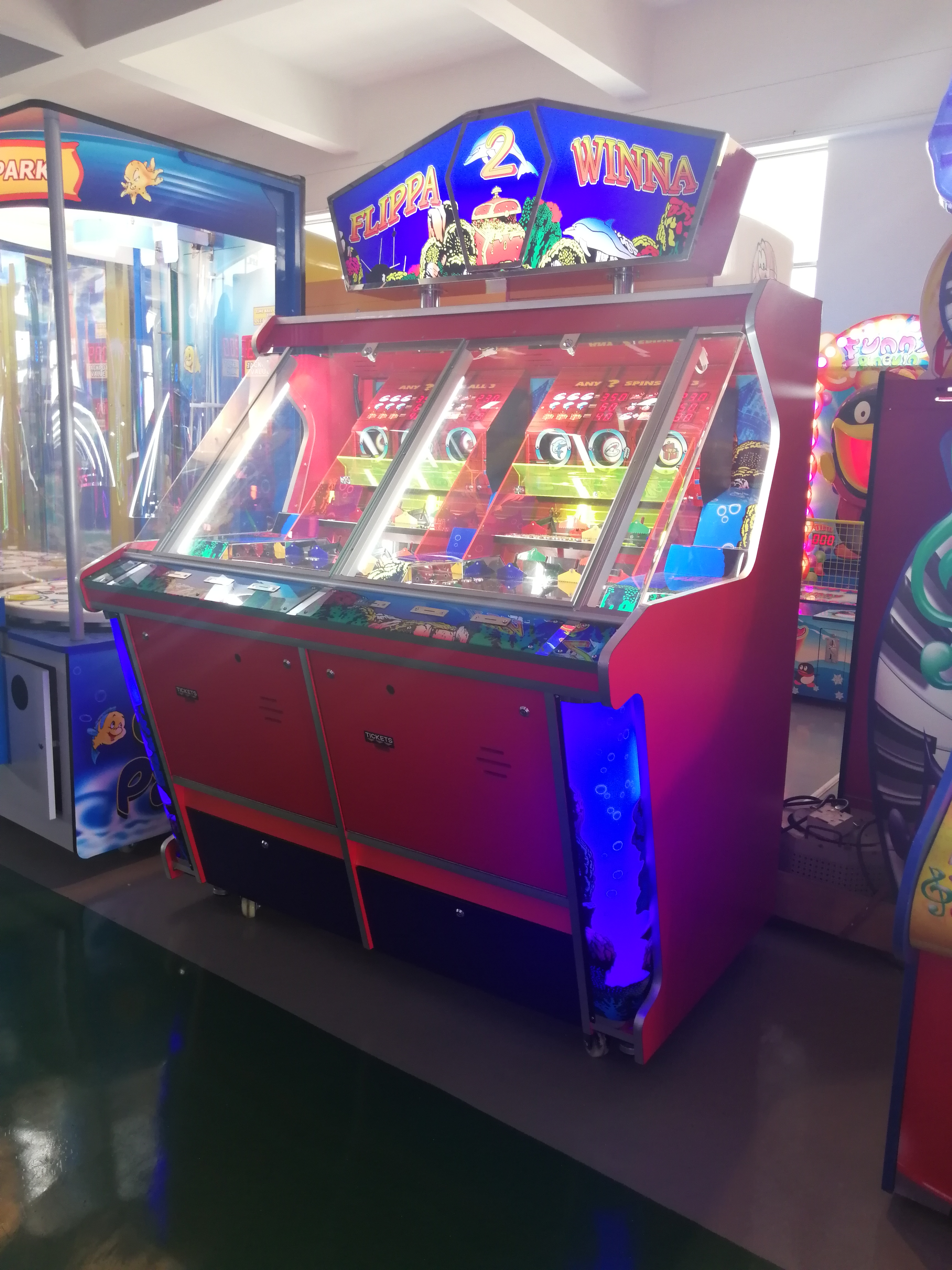 Flippa-2-Winna-game-machine-Amusement-Coin-Operated-Lottery-Ticket-Redemption-games-Tomy-Arcade-workshop-process