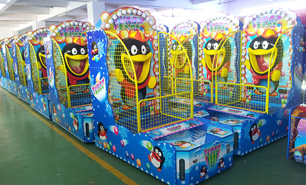 Funny-Penguin-Paradise-Ticket-game-machine-Funny-Pengiun-II-Tomy-Arcade-workshop-process