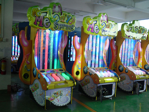 Melod-Spring-Lottery-Redemption-game-machine-Tomy-Arcade-workshop-process