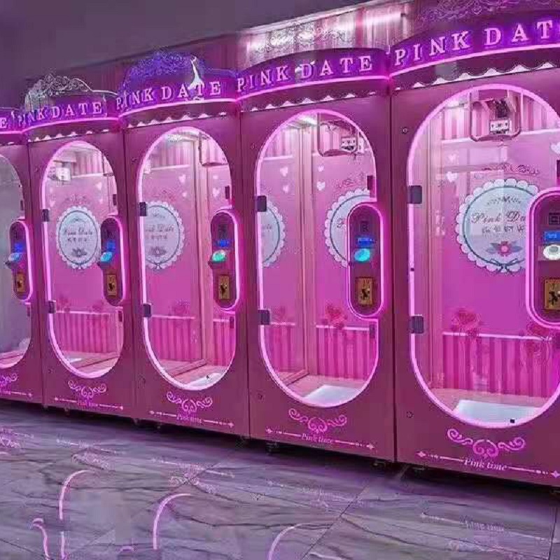 Pink-Date-Cutting-Gift-Game-Machine-Amusement-Coin-Operated-Arcade-Claw-Machine-Prize-Cutting-Gift-Games-Tomy-Arcade-workshop-process (2)