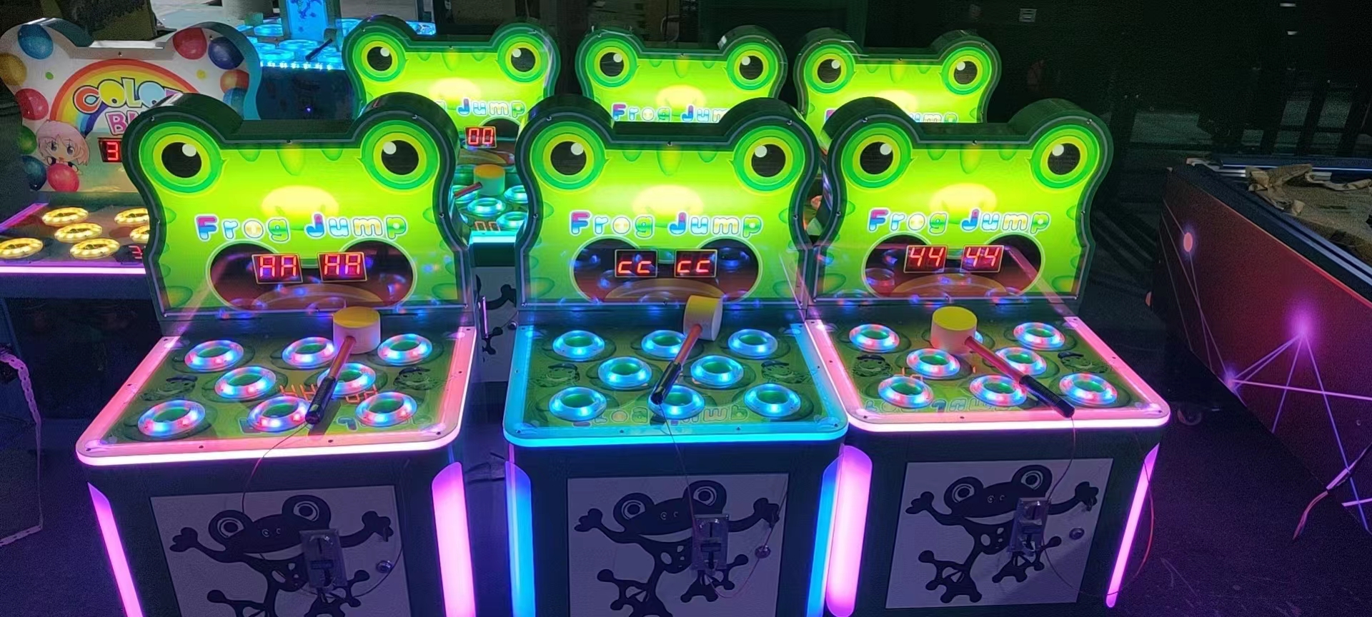 Whack-Aracade-game-machine-Kids-A-Frog-Jump-Beat-Direct-by-China-Tomy-Arcade